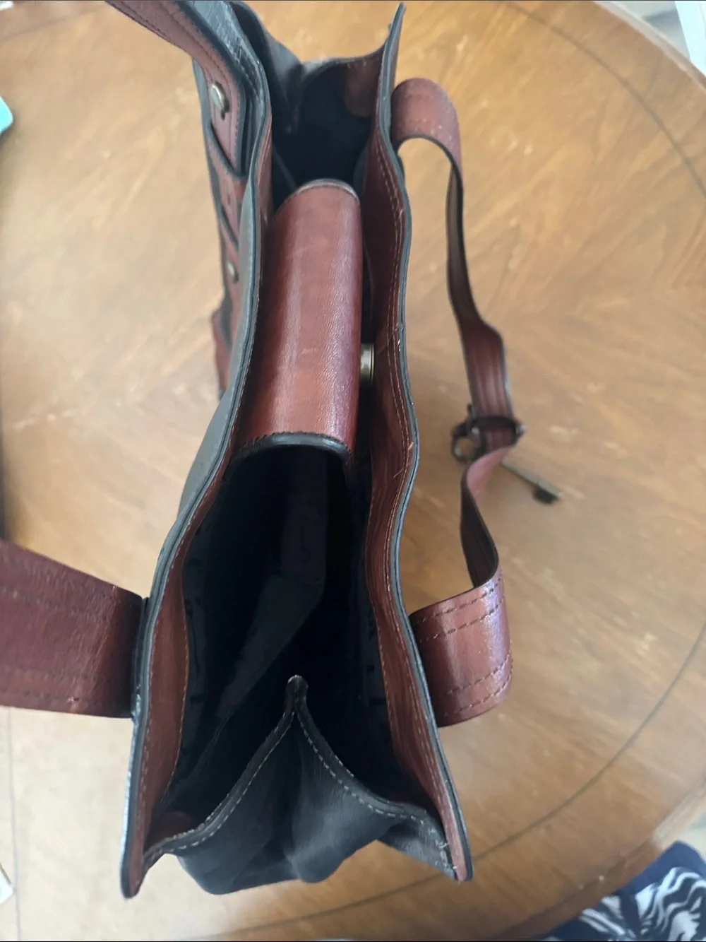 Fossil leather bronze